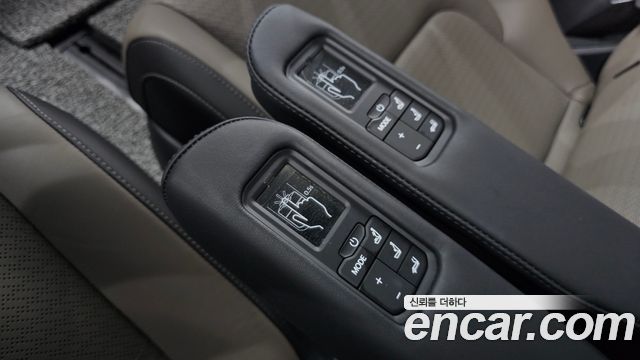 Kia Carnival (IV) Diesel 7-Seater Gravity 2025 — фото 17