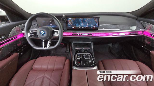 BMW i7 (G70) xDrive 60 M sport 2025 — фото 7