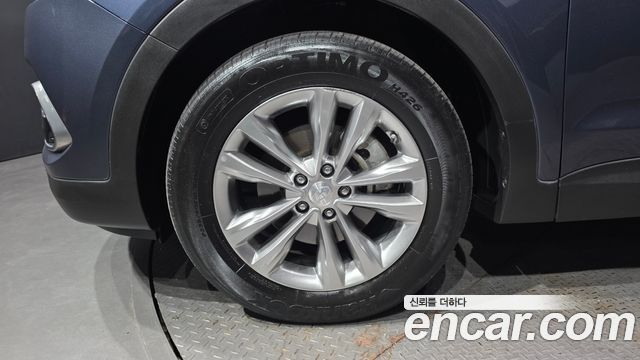 Hyundai Santa Fe The Prime Diesel 2.0 2WD Premium 2018 — фото 5