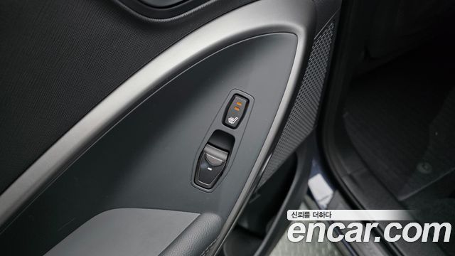 Hyundai Santa Fe The Prime Diesel 2.0 2WD Premium 2018 — фото 19