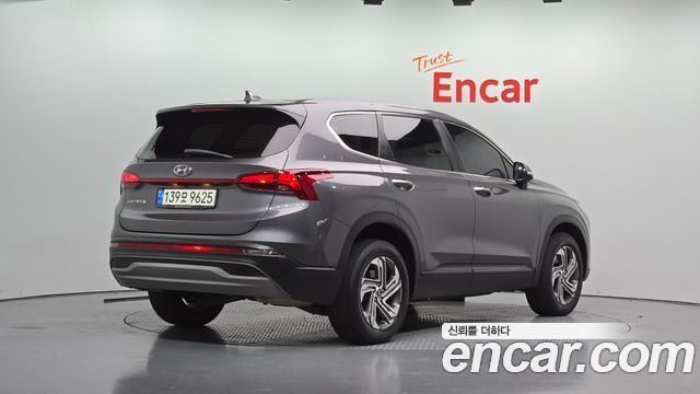 Hyundai Santa Fe Diesel 2.2 2WD Exclusive 2022 — фото 2