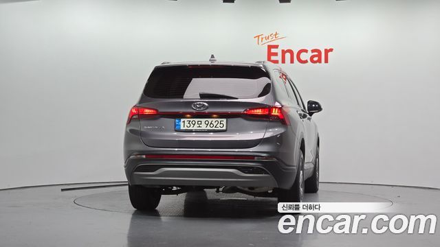 Hyundai Santa Fe Diesel 2.2 2WD Exclusive 2022 — фото 4