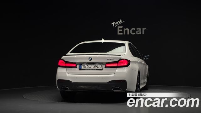 BMW 5 Series (G30) 530i M Sport Package 2023 — фото 4