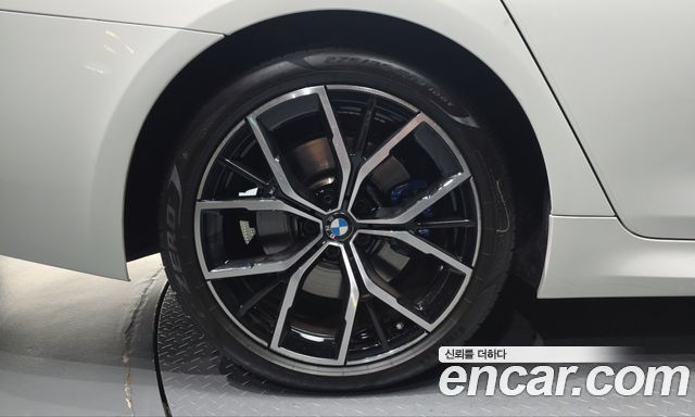 BMW 5 Series (G30) 530i M Sport Package 2023 — фото 5
