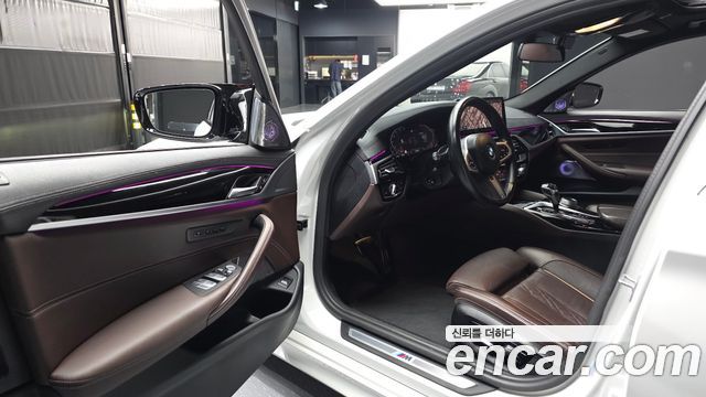 BMW 5 Series (G30) 530i M Sport Package 2023 — фото 10