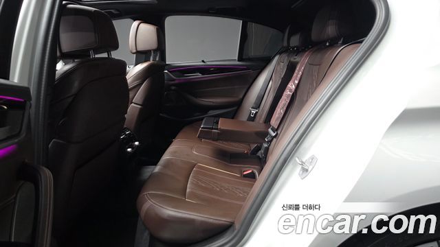 BMW 5 Series (G30) 530i M Sport Package 2023 — фото 32