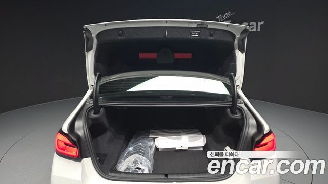 BMW 5 Series (G30) 530i M Sport Package 2023 — фото 40