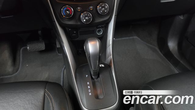 Chevrolet Trax 1.4 LT 2021 — фото 9