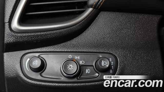 Chevrolet Trax 1.4 LT 2021 — фото 18