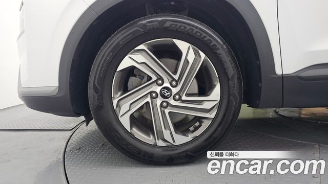 Hyundai Santa Fe Diesel 2.2 2WD Exclusive 2022 — фото 5