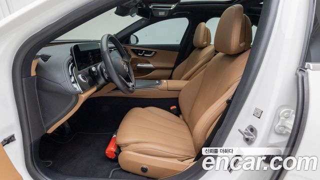 Mercedes-Benz E-Class (W214) E200 Avantgarde 2025 — фото 10