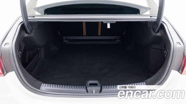 Mercedes-Benz E-Class (W214) E200 Avantgarde 2025 — фото 15