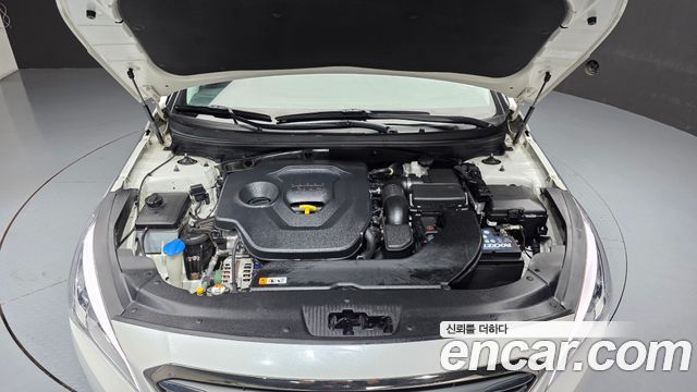 Hyundai Sonata (LF) 2.0 Smart 2015 — фото 6