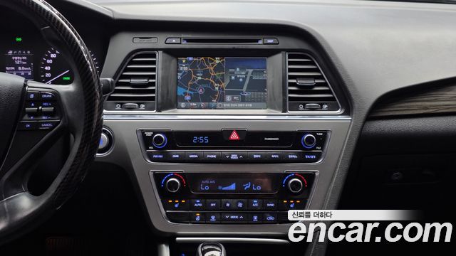 Hyundai Sonata (LF) 2.0 Smart 2015 — фото 13