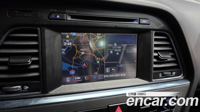 Hyundai Sonata (LF) 2.0 Smart 2015 — фото 14