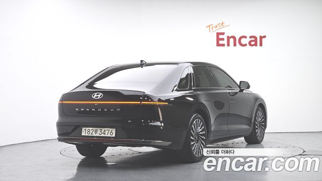 Hyundai Grandeur Hybrid (GN7) Calligraphy 2025 — фото 2