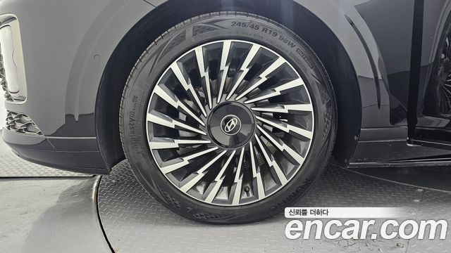 Hyundai Grandeur Hybrid (GN7) Calligraphy 2025 — фото 5