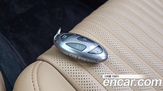 Hyundai Grandeur Hybrid (GN7) Calligraphy 2025 — фото 17