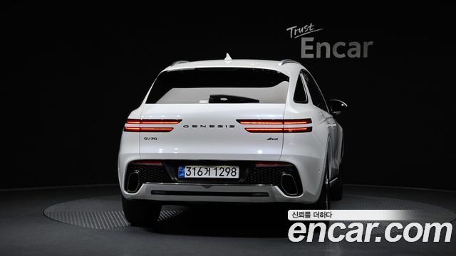 Genesis GV70 2.5T Gasoline AWD 2024 — фото 4
