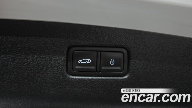 Genesis GV70 2.5T Gasoline AWD 2024 — фото 20