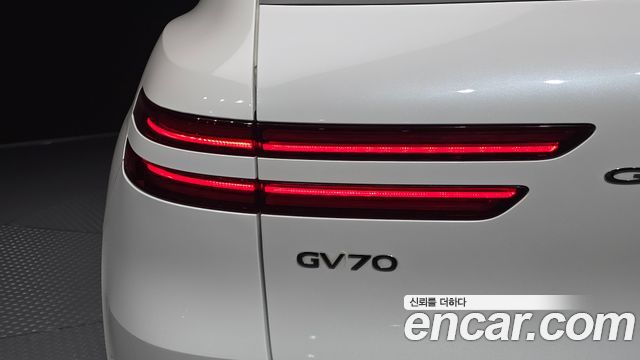 Genesis GV70 2.5T Gasoline AWD 2024 — фото 23