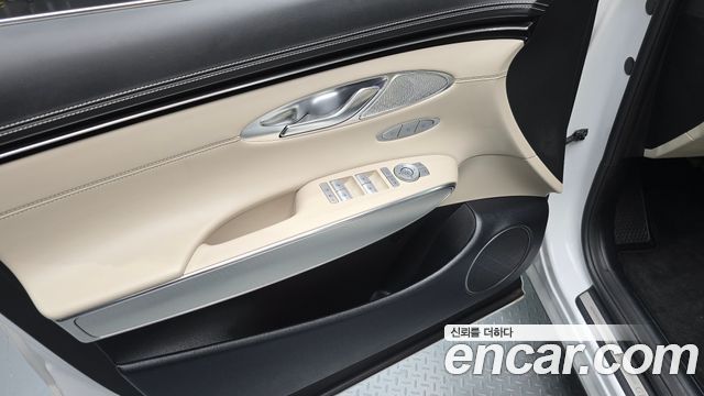 Genesis GV70 2.5T Gasoline AWD 2024 — фото 24