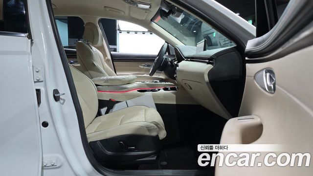Genesis GV70 2.5T Gasoline AWD 2024 — фото 26