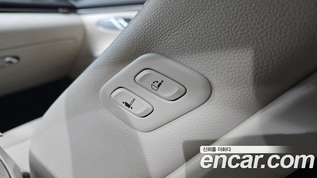 Genesis GV70 2.5T Gasoline AWD 2024 — фото 35