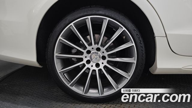 Mercedes-Benz CLS-Class (W218) CLS400 2016 — фото 21