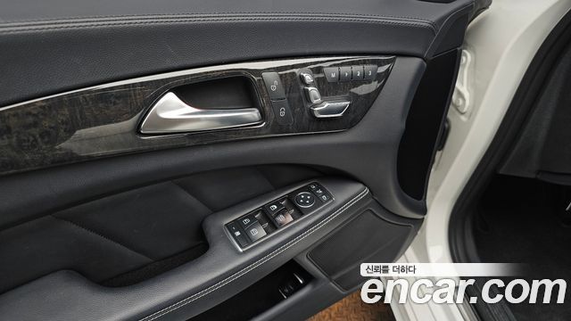 Mercedes-Benz CLS-Class (W218) CLS400 2016 — фото 33