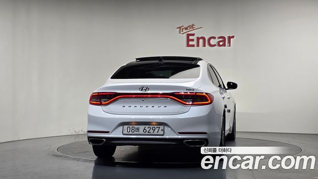 Hyundai Grandeur Hybrid (IG) Exclusive 2018 — фото 4