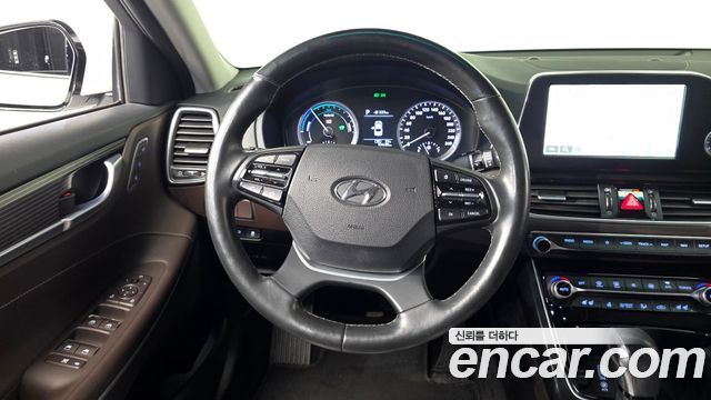 Hyundai Grandeur Hybrid (IG) Exclusive 2018 — фото 13