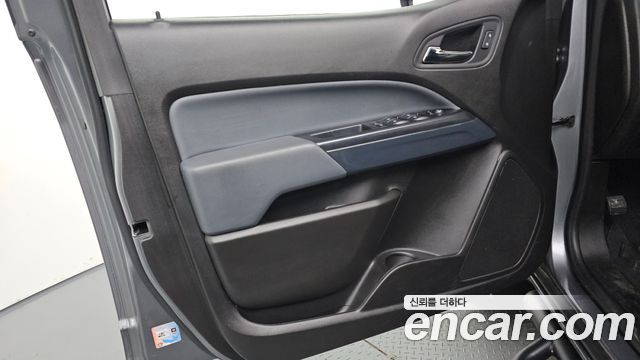 Chevrolet Real New Colorado 3.6 Z71-X 4WD 2021 — фото 24