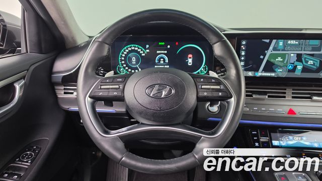 Hyundai Grandeur (IG) 2.5 Le Blanc 2023 — фото 13
