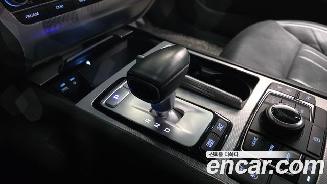 Genesis G80 3.8 GDI AWD Prestige 2017 — фото 9