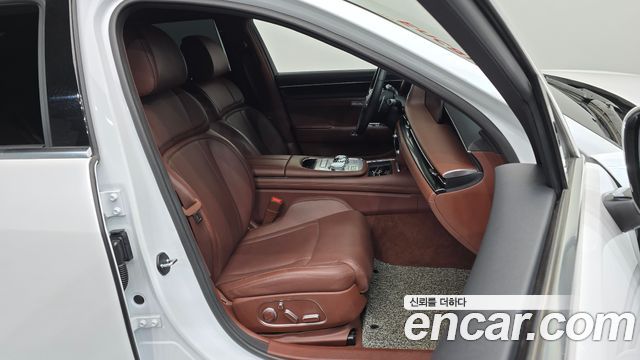 Genesis G90 (RS4) Gasoline 3.5 Turbo AWD 2023 — фото 26