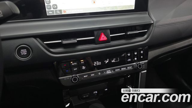 Kia Seltos Gasoline 1.6 Turbo 4WD Gravity 2024 — фото 17