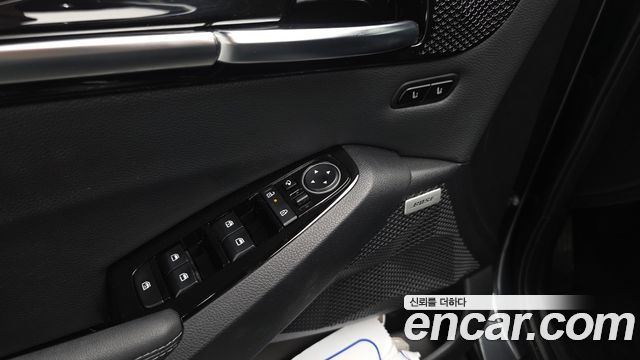 Kia Seltos Gasoline 1.6 Turbo 4WD Gravity 2024 — фото 29