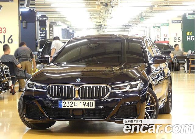 BMW 5 Series (G30) 523d M Sport 2022 — фото 3