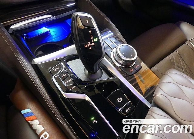 BMW 5 Series (G30) 523d M Sport 2022 — фото 9
