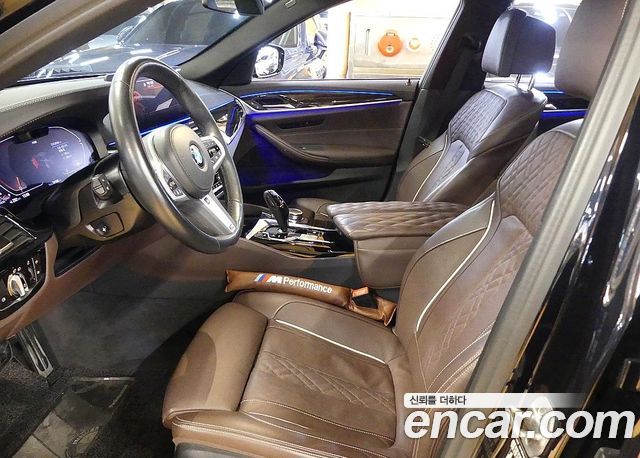 BMW 5 Series (G30) 523d M Sport 2022 — фото 10