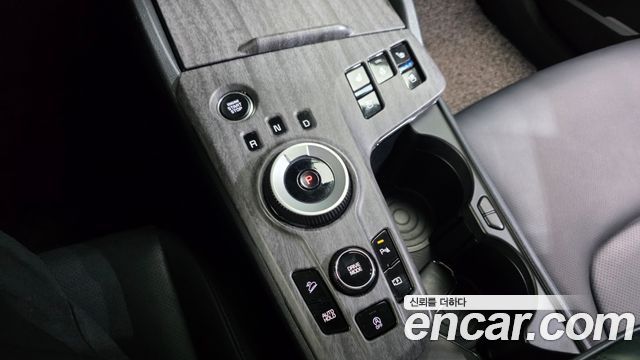 Kia Sportage (V) Gasoline 1.6 Turbo 2WD Nobleless 2024 — фото 9