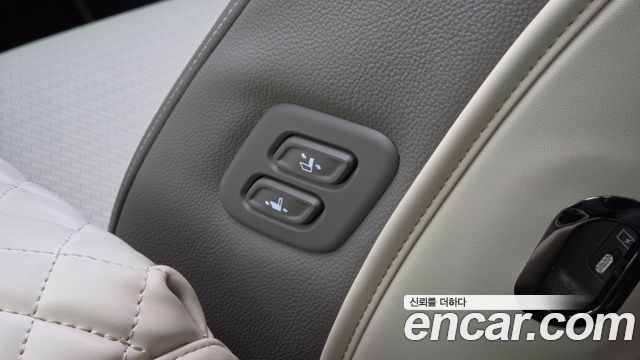 Kia Carnival (IV) HEV 9seater Nobless 2026 — фото 17