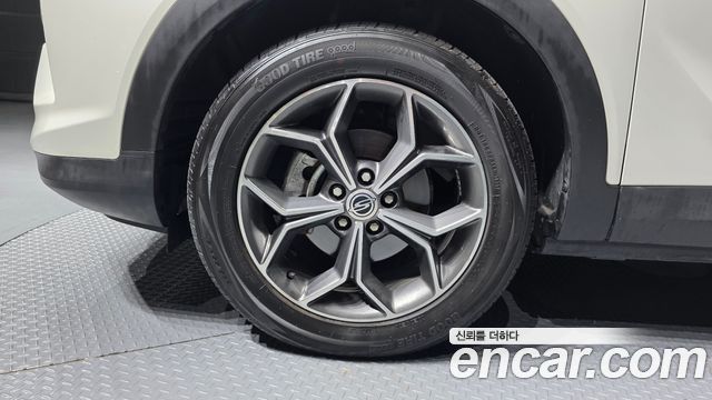 KG Mobility (SsangYong) Beautiful Korando Gasoline 1.5 4WD C5 Plus 2020 — фото 5