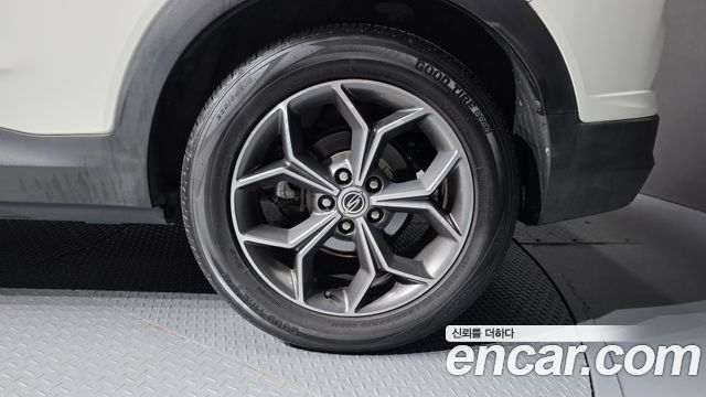 KG Mobility (SsangYong) Beautiful Korando Gasoline 1.5 4WD C5 Plus 2020 — фото 21