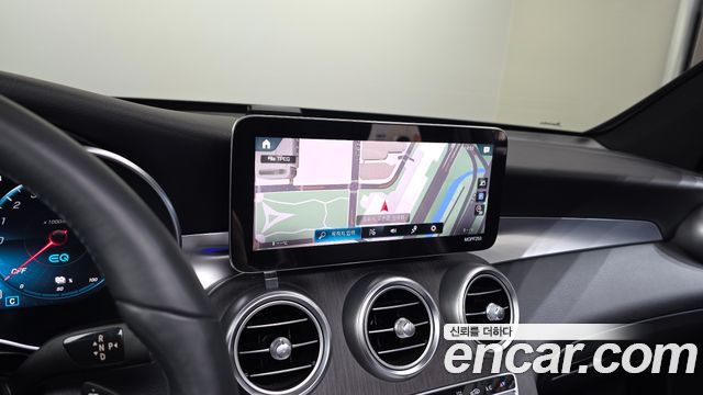 Mercedes-Benz GLC-Class (X253) GLC300e 4MATIC Coupe 2021 — фото 13