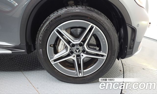 Mercedes-Benz GLC-Class (X253) GLC300e 4MATIC Coupe 2021 — фото 21