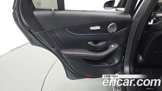 Mercedes-Benz GLC-Class (X253) GLC300e 4MATIC Coupe 2021 — фото 25