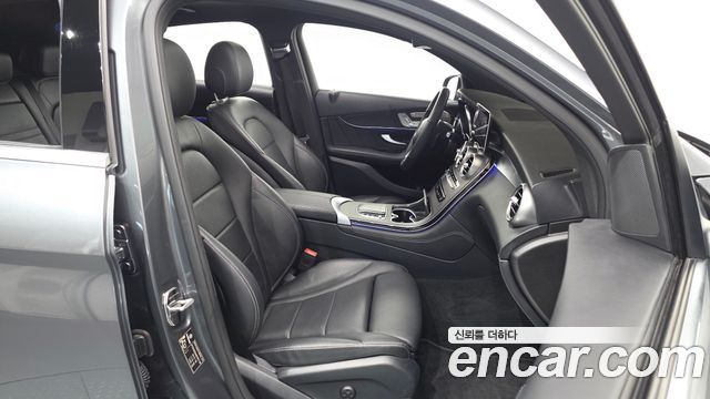 Mercedes-Benz GLC-Class (X253) GLC300e 4MATIC Coupe 2021 — фото 26