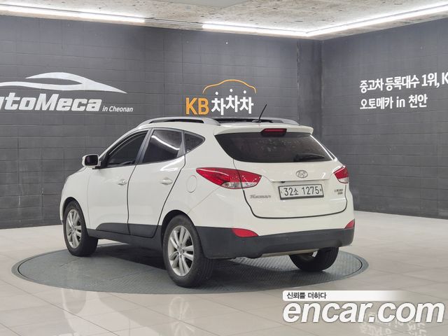 Hyundai Tucson ix Diesel 2WD LX20 Luxury 2013 — фото 5